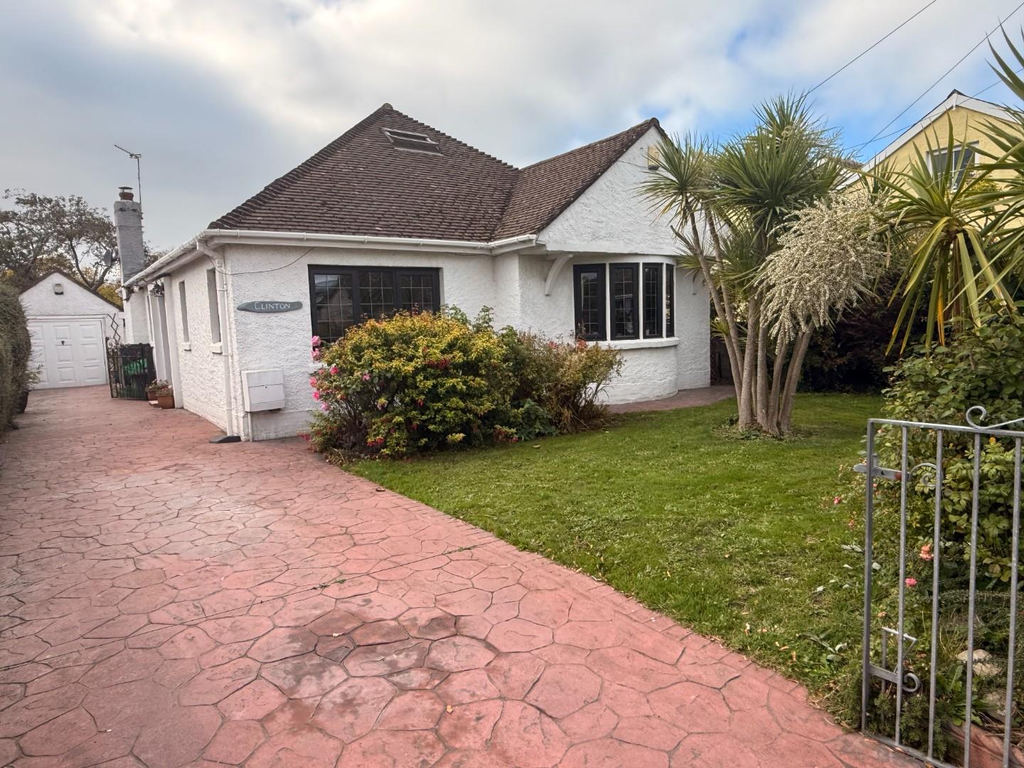 Clinton, Eagleswell Road, Boverton, Llantwit Major, Vale of Glamorgan, CF61 1UF